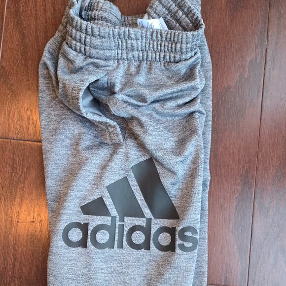 Adidas Boys Pants Grey Medium 10/12 - Picture 1 of 2